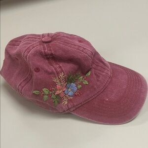 Embroidered magenta ladies baseball Cap/ maker unknown one size